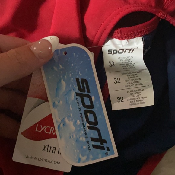 Lifeguard suit! - Picture 3 of 5